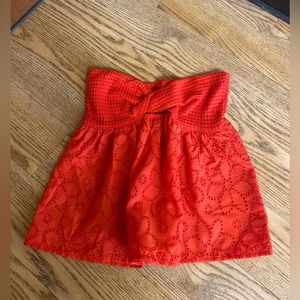 red lace sleeveless top